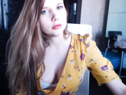 russian cam model momiamhere striptease 2018.04.07part7