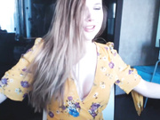 russian cam model momiamhere striptease 2018.04.07part4