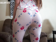 Gingerlovex - Showing off my BIG ASS in tight leggings