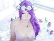 BUNIBUN – ELF FUCKS HER ASS WITH BIGGEST CRYSTAL