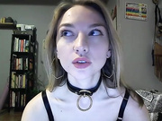 lilyivy fingeirng