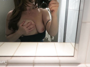 [Manyvids] BuniBun - Fucking myself in Public