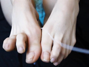 [Manyvids] PrincessBerpl - Cum On Our Toes