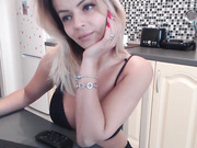 cherry_blonde