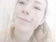 LucyyLuuu - Bubbly