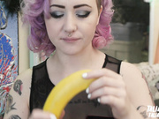 talia satania - a  banana a day