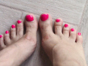 Cayenne - Pink Toes Feet Tease