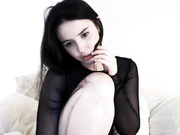 io_veil webcam show