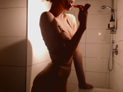MissAlice_94 - Voyeur ASMR style Bathroom Routine