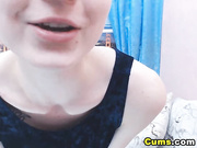 Petite Chick Plays Her Tight Wet Cunt