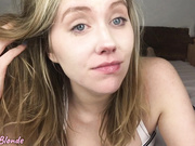 cute blonde squirting