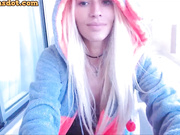 American California Babe Plays With Clit
