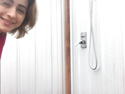 outdoor shower squirt