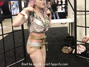 Exxxotica bondage