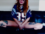 This is the best i have of her joi