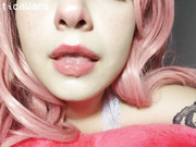 C w close