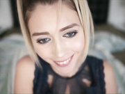 Amateur webcamgirl