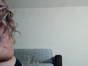 Teen Shows Tits