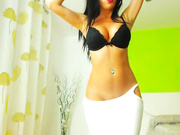 mic20671346x big tits