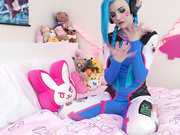 [ManyVids] Tweetney - Jinx the loose cannon gamer girl