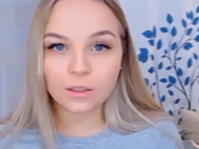 Super Hot Blonde Showing Her Boobies Cam