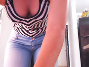 yenlo in jeans
