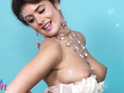 Kelly Hall Bubbletastic! - Pinupwow