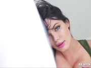 bigtitsqueen_show_20191502_1929