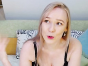 ANGELA_DI