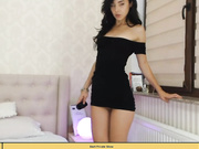 AlyciaDollx flashing her pussy in free for tips