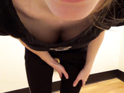 Legendarylootz cumming in the dressing room