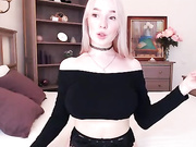 ANGELA_DI